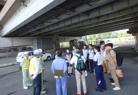 関係者による合同現地立会状況(国道357号三立体)